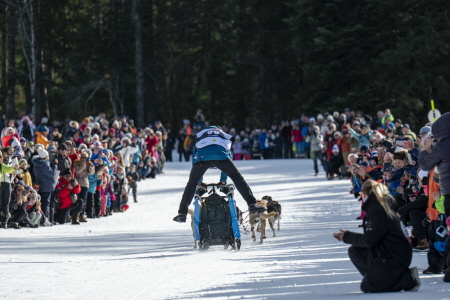 Au Col de Porte, spectacle et compétition se répondent avant le dénouement final de la Grande Odyssée Royal Canin